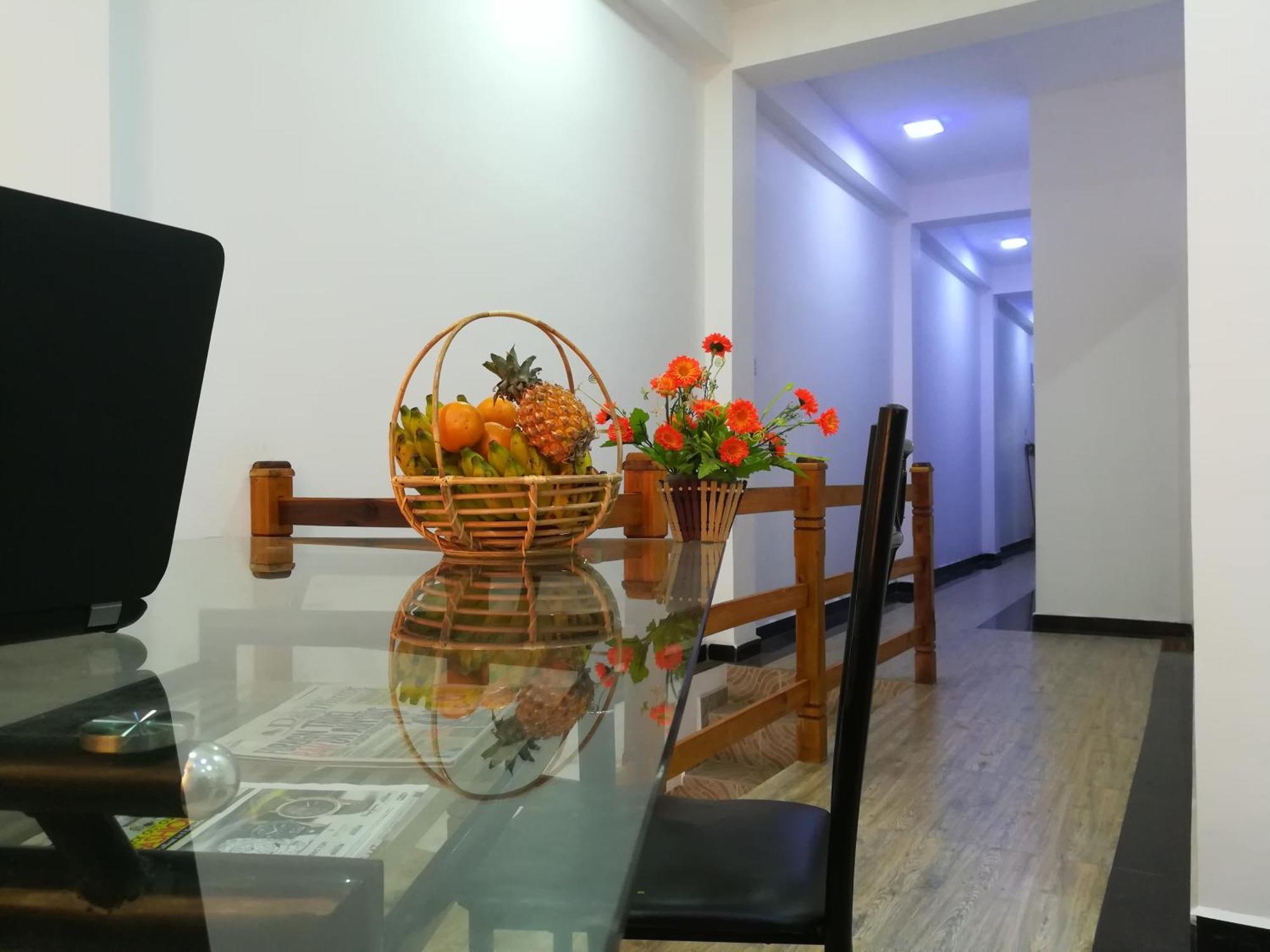 The Peak Residence Nallathanniya Ngoại thất bức ảnh
