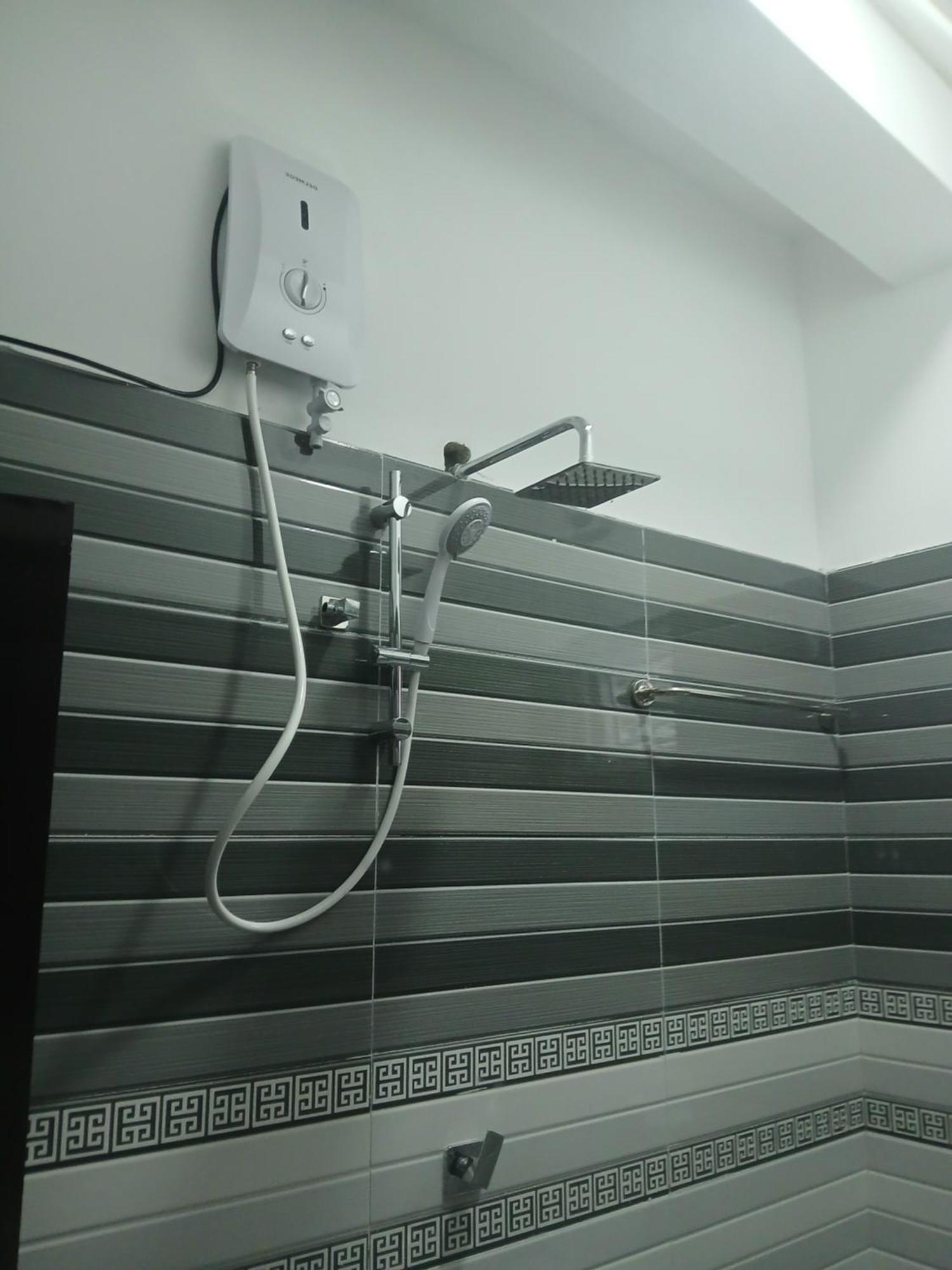 The Peak Residence Nallathanniya Ngoại thất bức ảnh