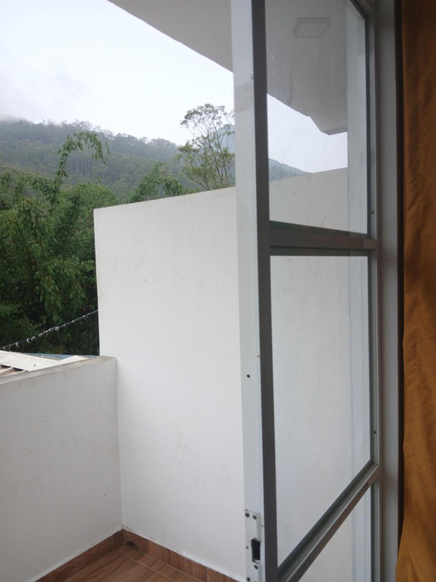 The Peak Residence Nallathanniya Ngoại thất bức ảnh